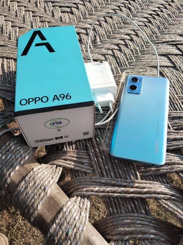 oppo A96 condition 10 by 10 complete inbox color sunset blue 12