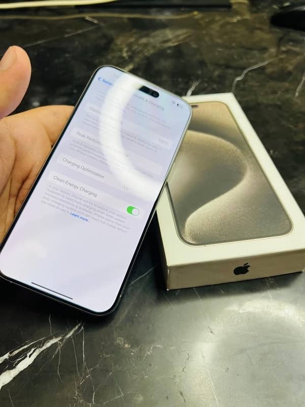 iPhone 15 pro Max 256GB  HK (ZAA) Mint Condition 3