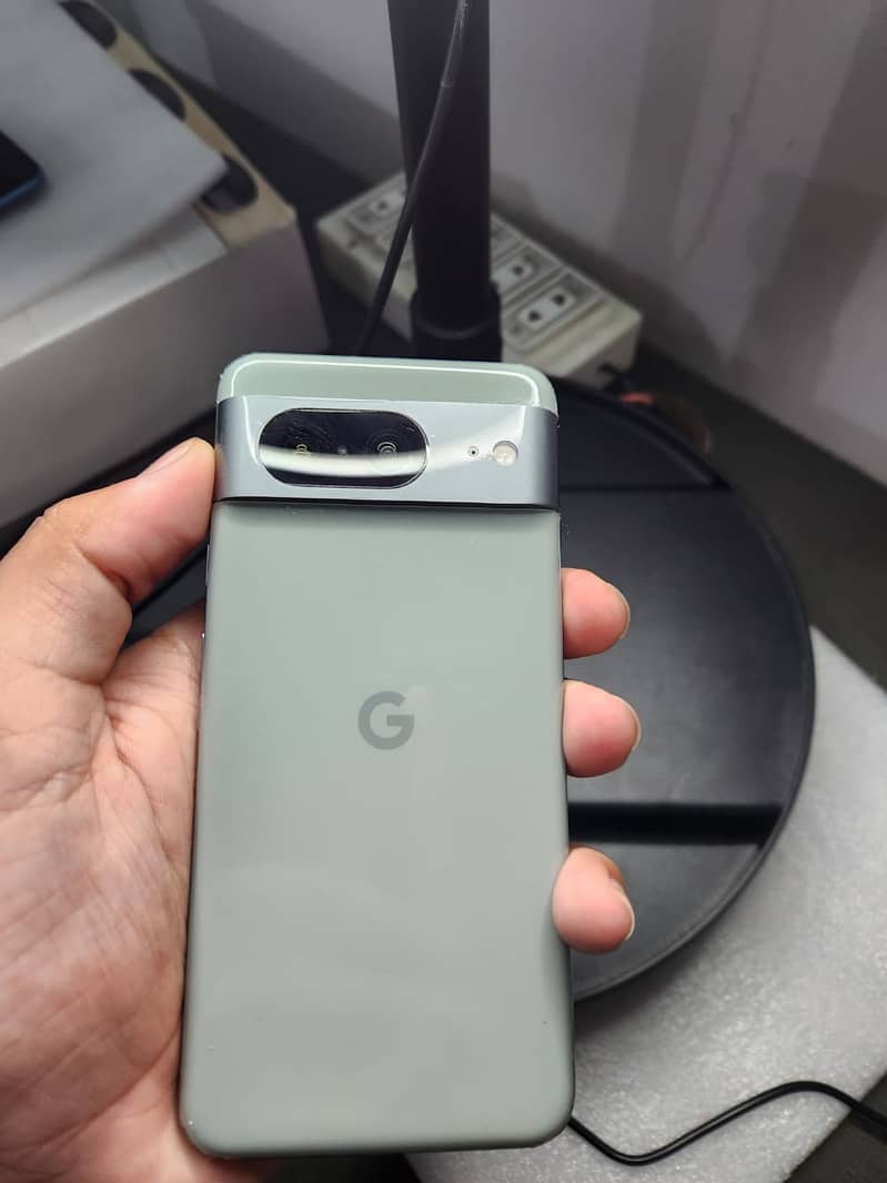 google pixel 8 8_128 ome lock 3