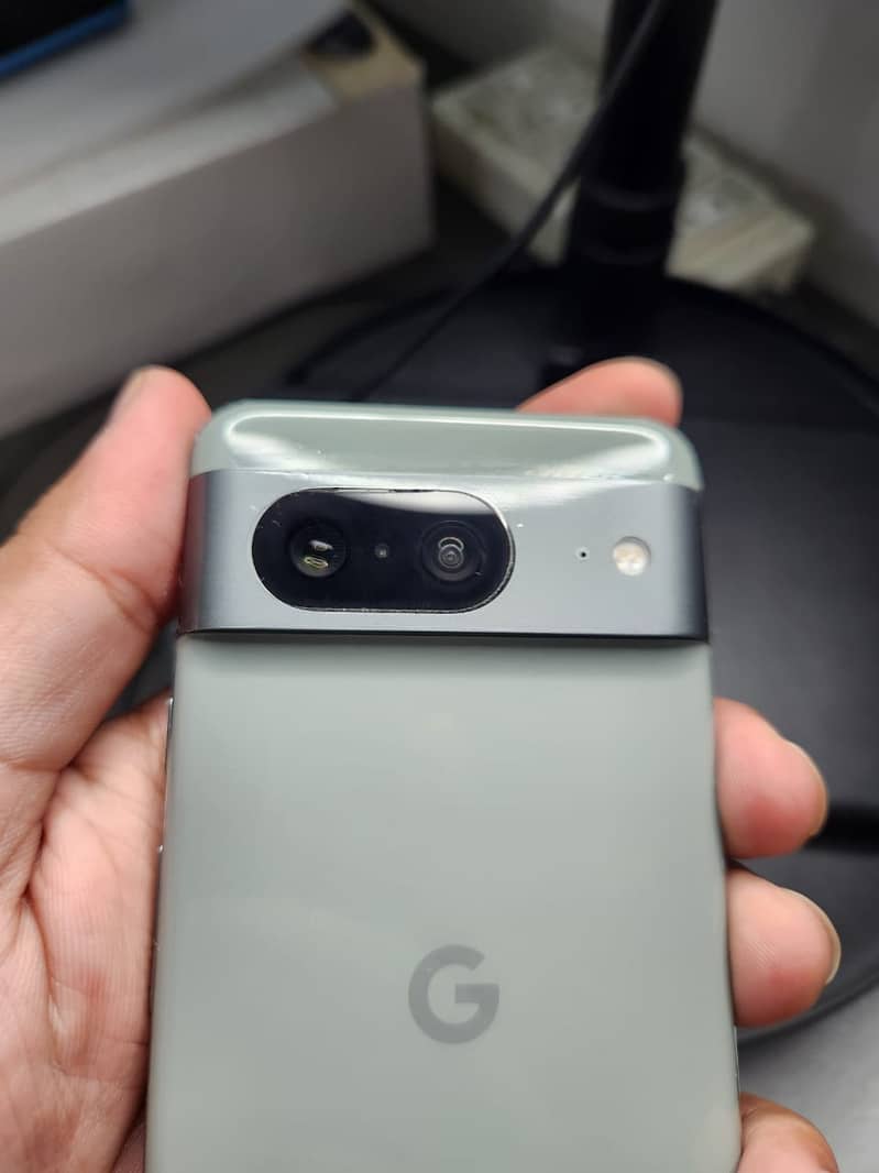 google pixel 8 8_128 ome lock 10