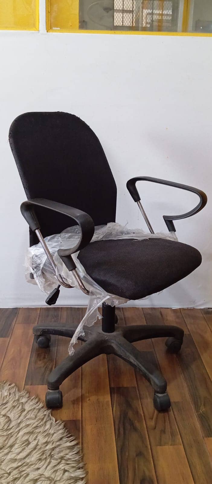 Executive Chair / Revolving Chair / Office Chair 0