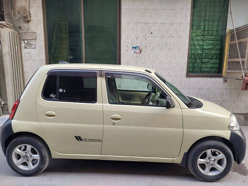 Daihatsu Esse 2015 7