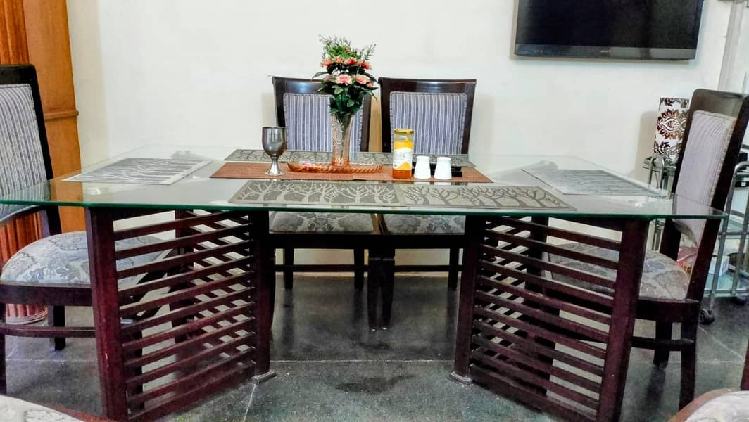 Dining Table with chairs / 8 Seater Dining table /Top Glass Shesham 4