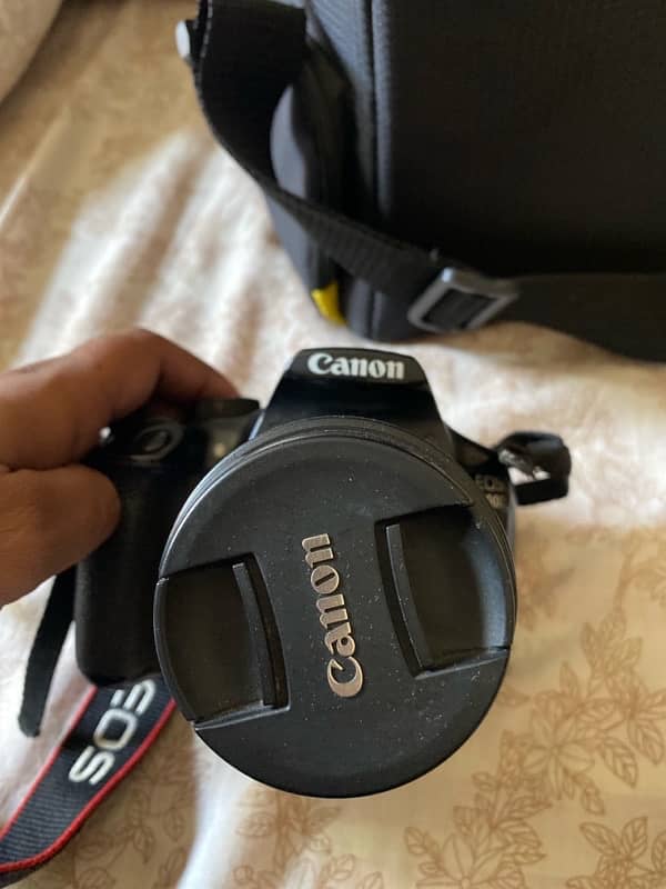 canon 1300D 2