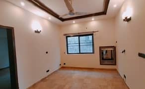 6 Marla Corner Full House For Rent In DHA Phase 3,Block XX, Lahore.