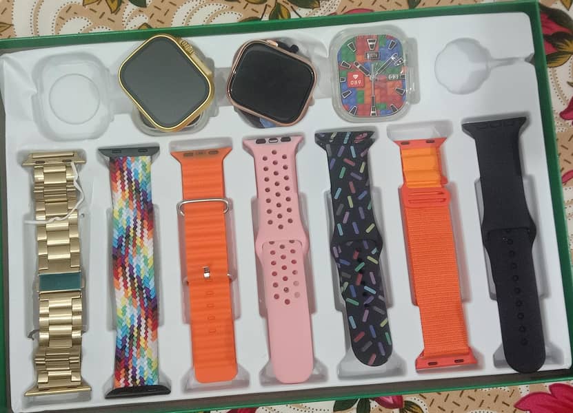 2 Smart Watch Box with 7 Multi Straps 2