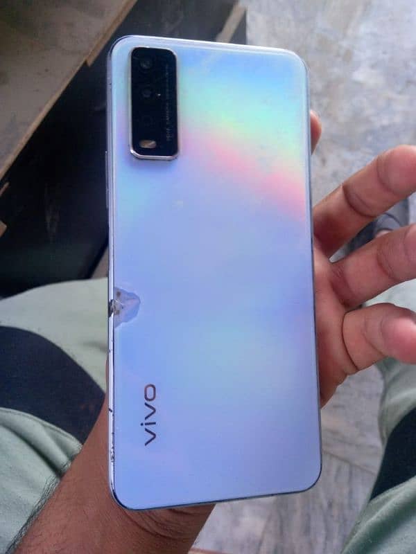 vivo y12s 3/32 with box and charger 0