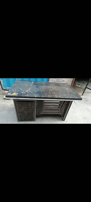 Office Exactive table (2.5/4 3/5 3/6) (Delivery all over Pakistan) 3