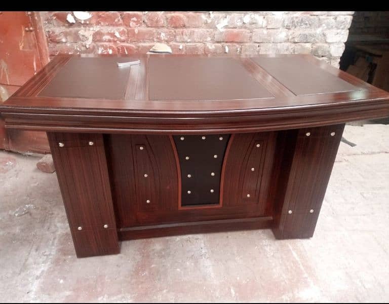 Office Exactive table (2.5/4 3/5 3/6) (Delivery all over Pakistan) 4