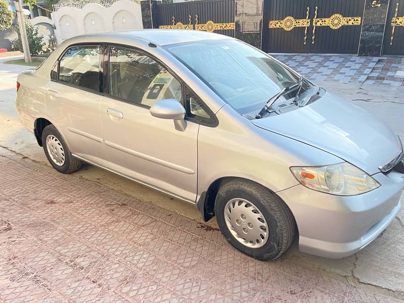 Honda City IDSI 2005 3