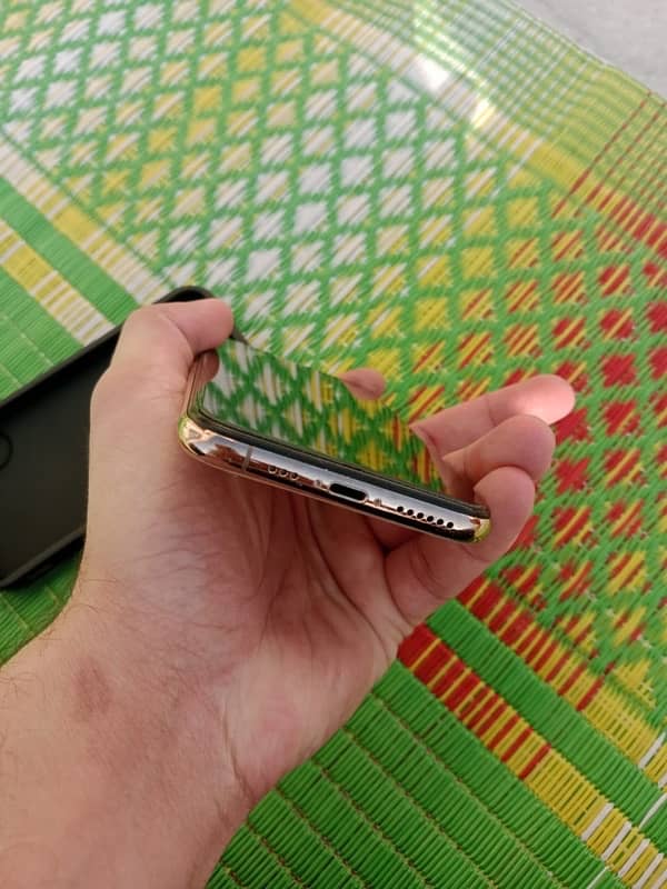 iphone xs Pta approved 5