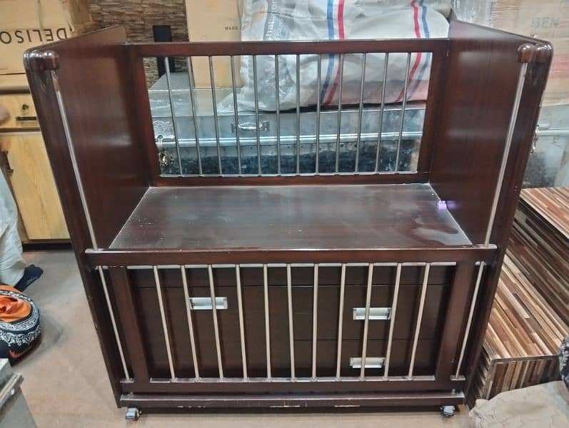 baby cot for sell like new 1