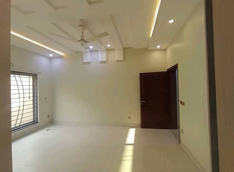 Upper Portion 1 Kanal For rent In DHA Phase 1 - Block J 8