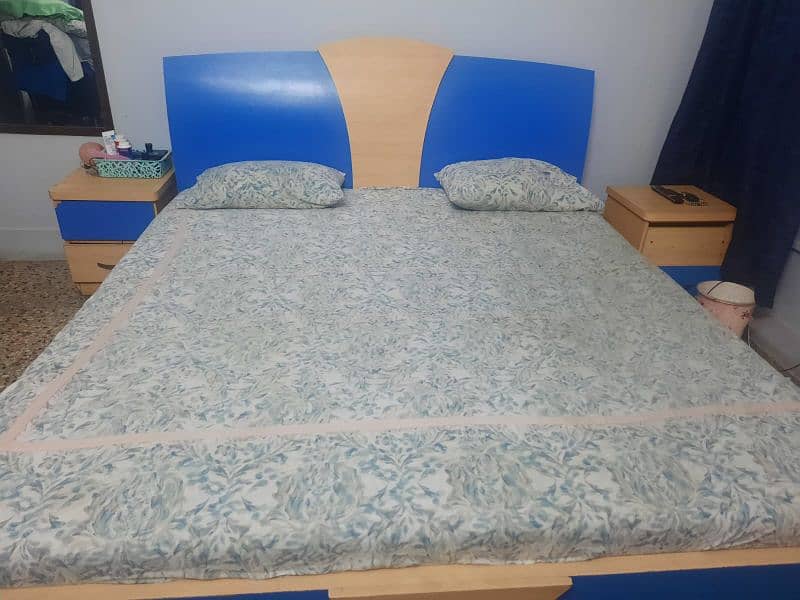 king size bed 7