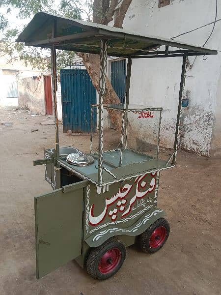 chips or samosa trolley for sale in good condition 0