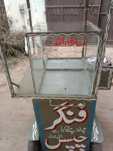 chips or samosa trolley for sale in good condition 3