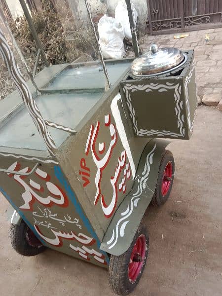 chips or samosa trolley for sale in good condition 4