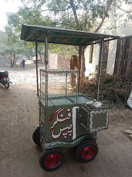 chips or samosa trolley for sale in good condition 5