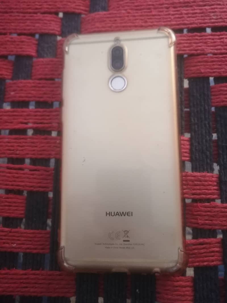 Mate 10 lite, 4/64, PTA, All ok 4