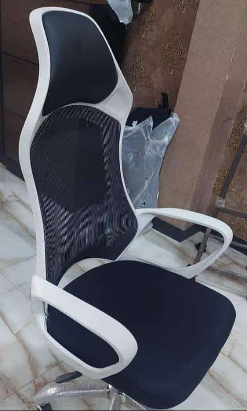 Boss Exactive revolving chairs(Delivery all over Pakistan) 5