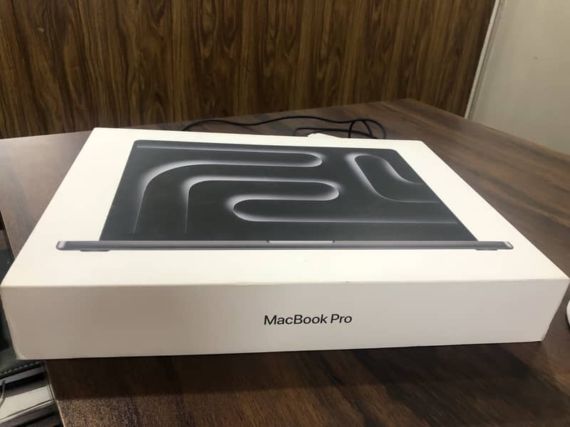 MackBook Pro M3 Max || 16 Inch || 1TB SSD || 48GB Memory (RAM) 14