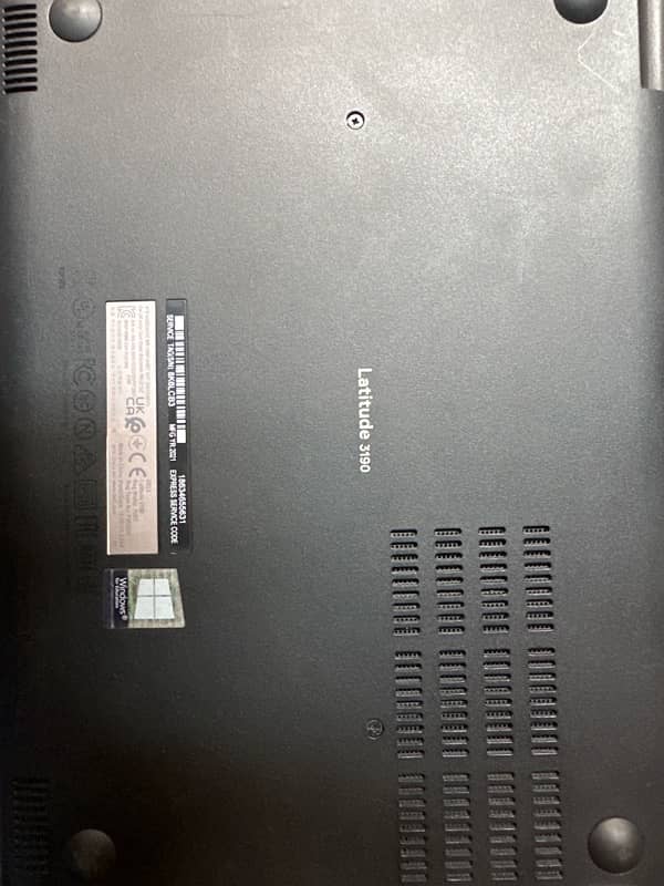 Dell latitude 3190 with 90Watts 100% orignal charger 10/10 condition 5