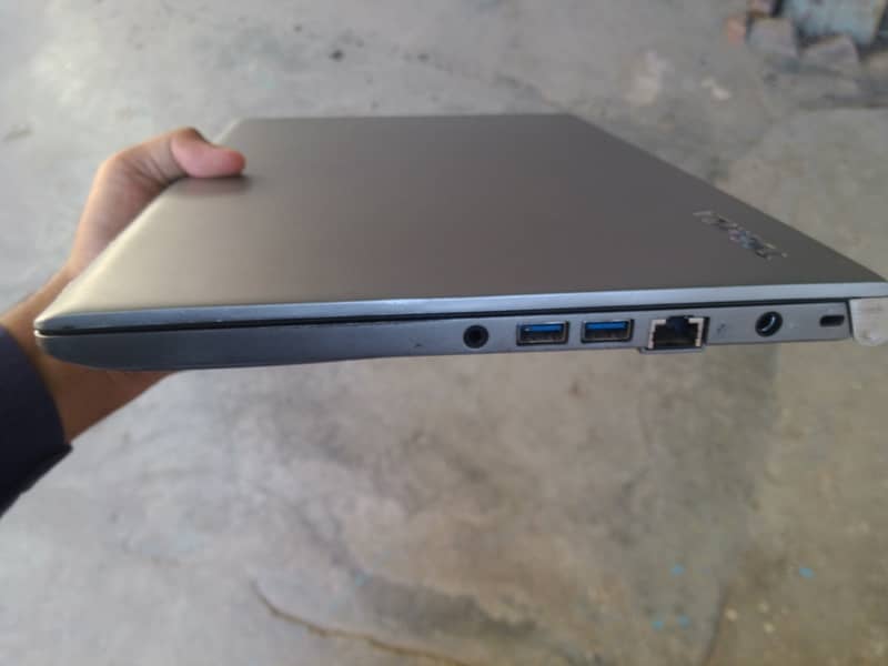 Toshiba Core i5 4 gen 8/500 2