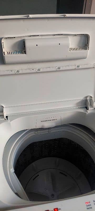 Dawnlance 12 Kg Fully Automatic Washing Machine Brand New Condition 8