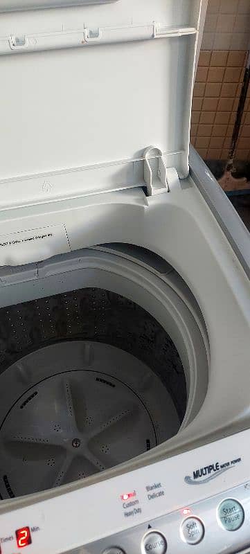 Dawnlance 12 Kg Fully Automatic Washing Machine Brand New Condition 9