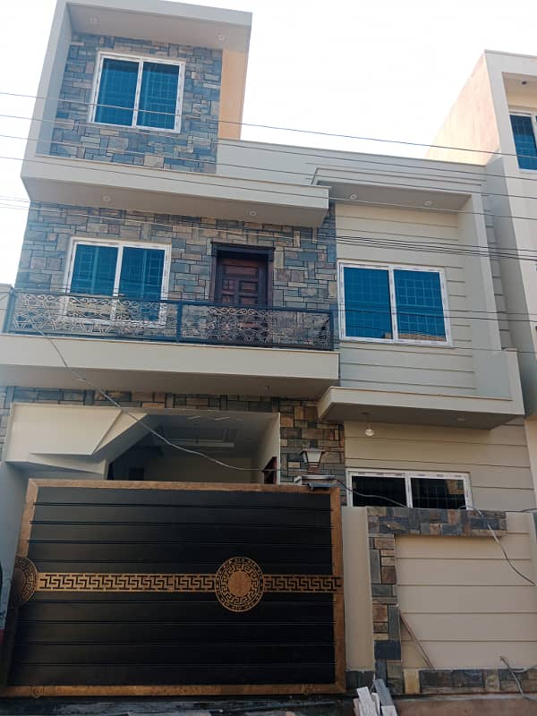 Double Storey Luxury House Of Size 25x60, Solid Construction 18