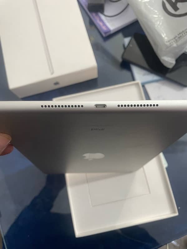 Ipad 9th generation 4