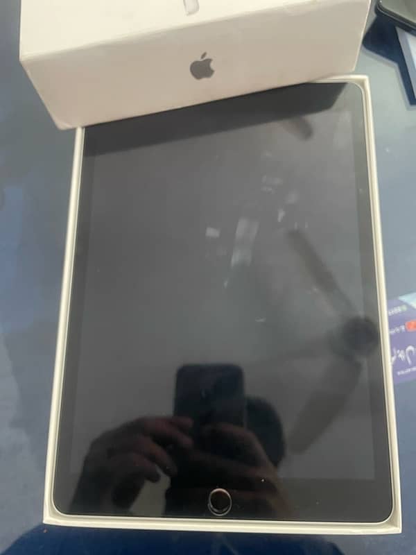 Ipad 9th generation 6