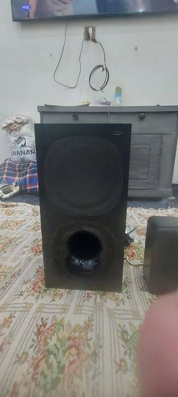 HT-SR40 HOME THEATRE 5.1 SONY WIRELESS REAR SPEAKERS 1