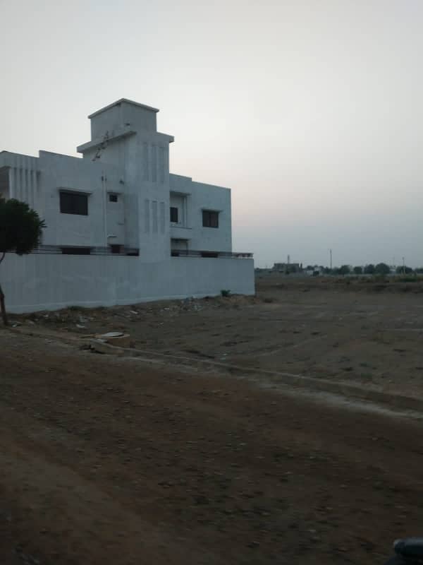 240 Sq Yard Transfer Plot Available in Block 2 PIR AHMED ZAMAN TOWN 7