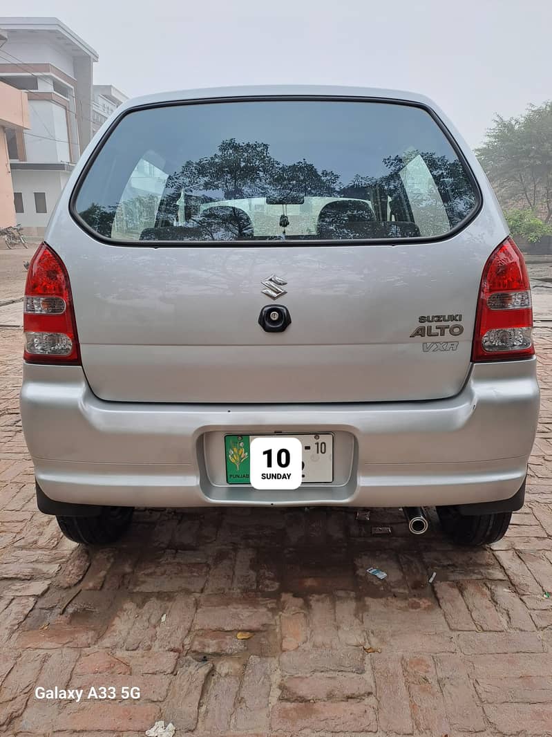 Suzuki Alto 2010 total genuine car 2nd owner 03014545847 17