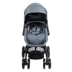 infanti Pram and baby car seat