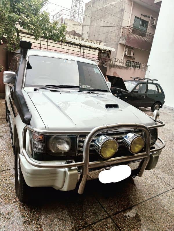 Mitsubishi Pajero 1995 7