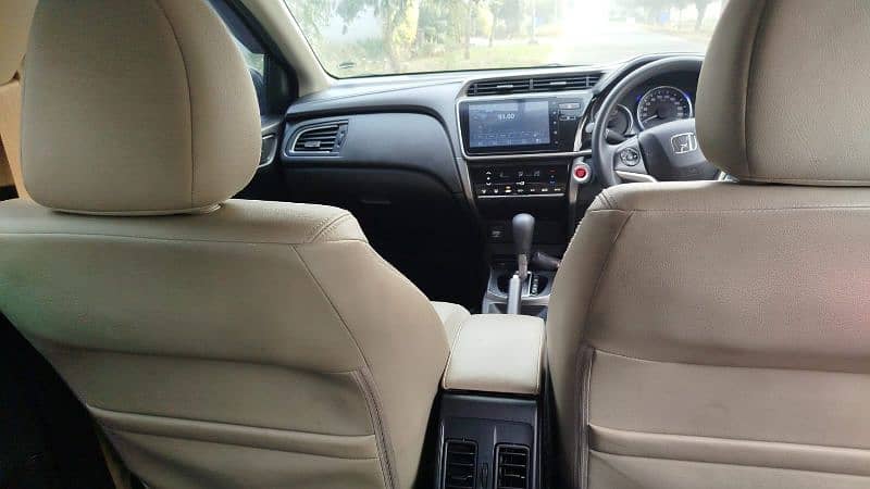 Honda City Aspire 1.5 L CVT 2023 4