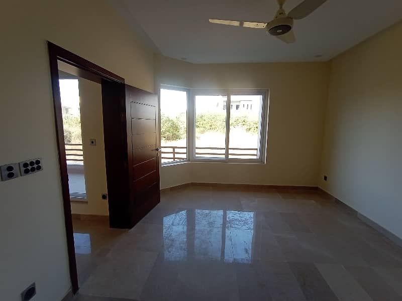 D12 Beautiful New Upper portion 3Bed Rooms 9