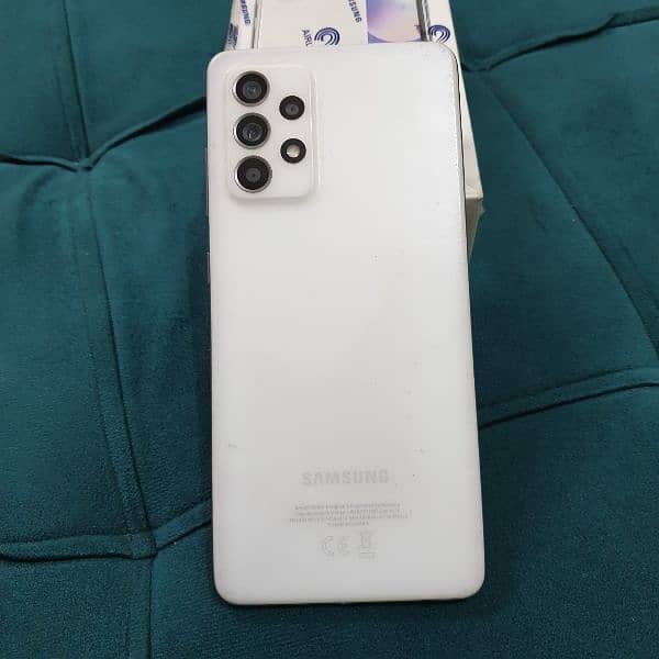 SAMSUNG GALAXY A52, awesome condition white colour 1