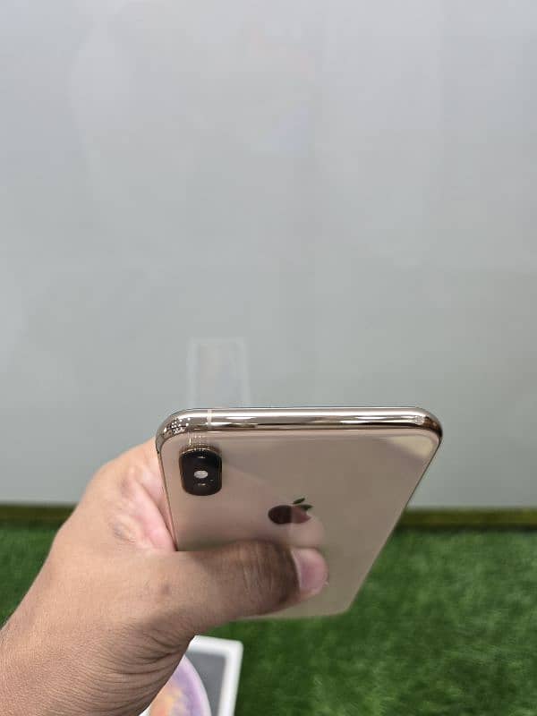 iphone xsmax 256gb Non pta 5