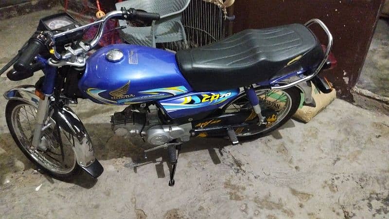 honda 700cc 1