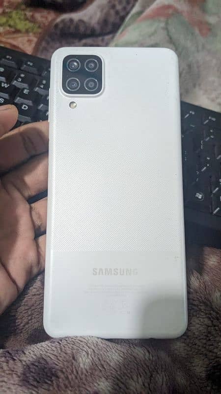 Samsung a12 4gb ram 64gb rom 1