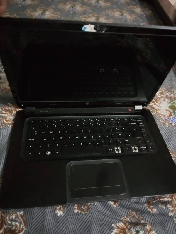 urgent sale laptop 1