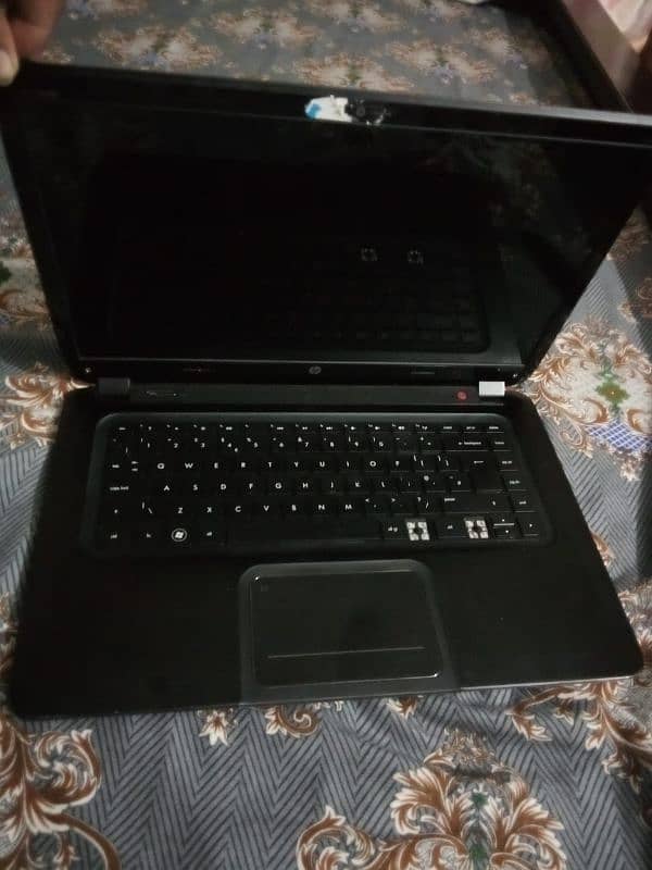 urgent sale laptop 5