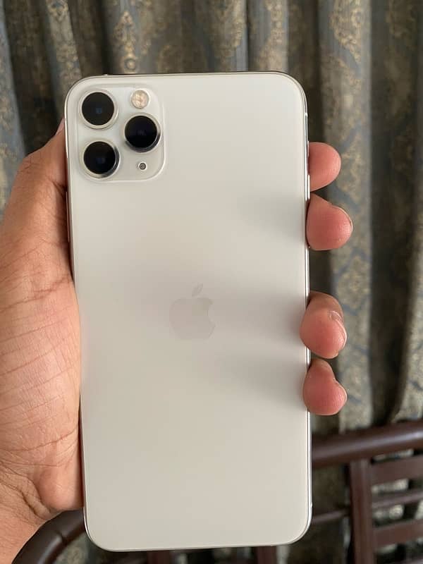 Iphone 11 pro max 1