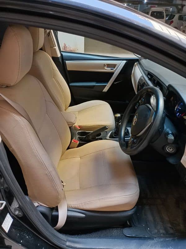 Toyota Corolla Altis 2017 3