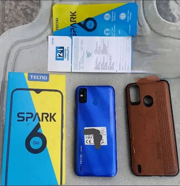 TECNO SPARK 6 GO (4/64) WITh bOX) 0