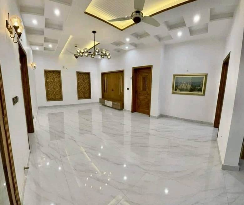 House For Sale In Bahria Town - Sector E Lahore 5