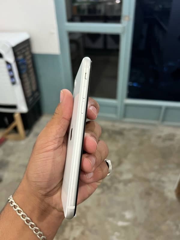 iphone SE 2020 non pta 6